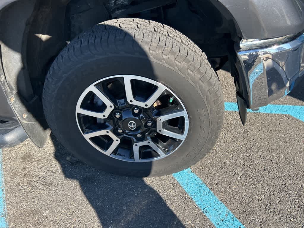 Thumbnail: 2020 Toyota Tundra - 16