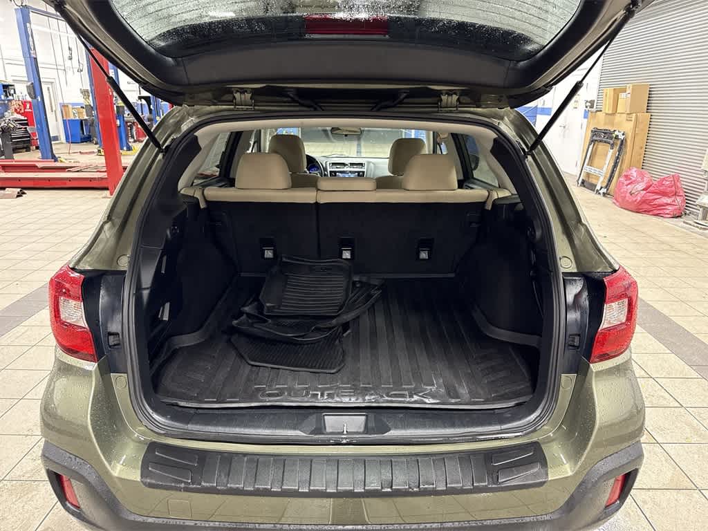 Thumbnail: 2018 Subaru Outback - 11
