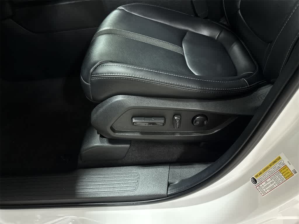 Thumbnail: 2023 Honda Pilot - 24