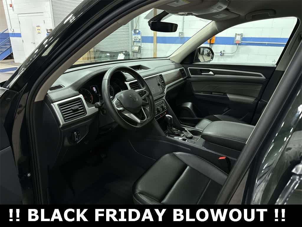 Thumbnail: 2021 Volkswagen Atlas - 30