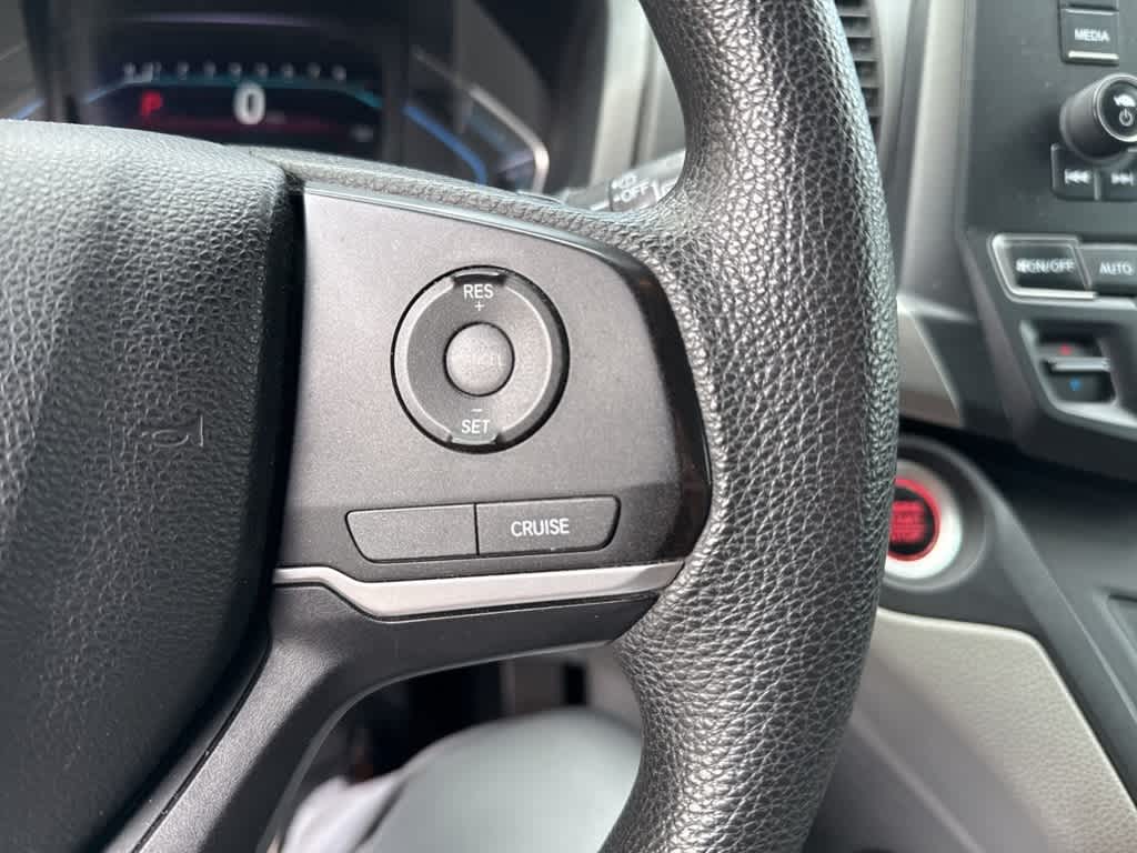 Thumbnail: 2019 Honda Odyssey - 16