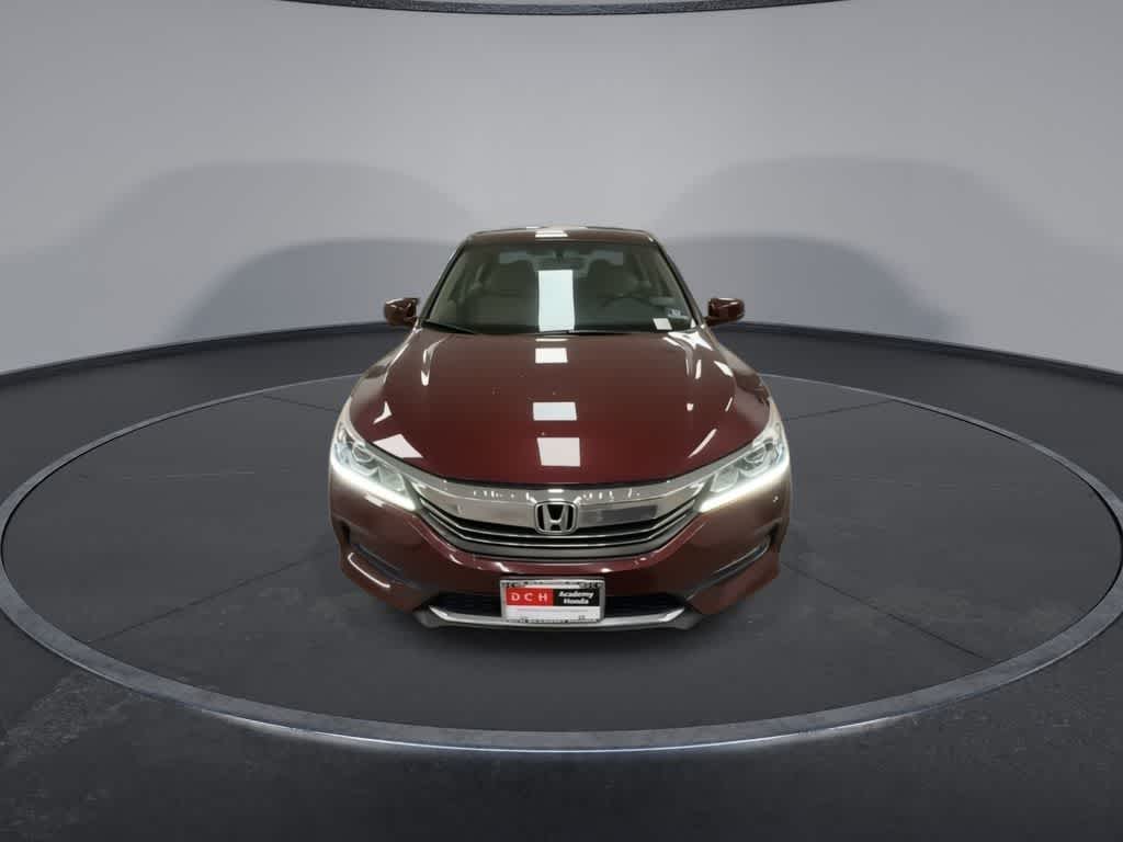 Thumbnail: 2017 Honda Accord - 3