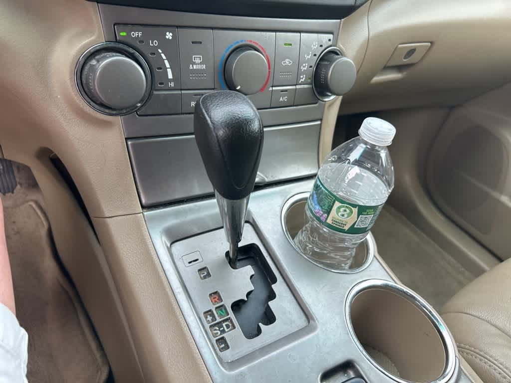Thumbnail: 2008 Toyota Highlander - 10