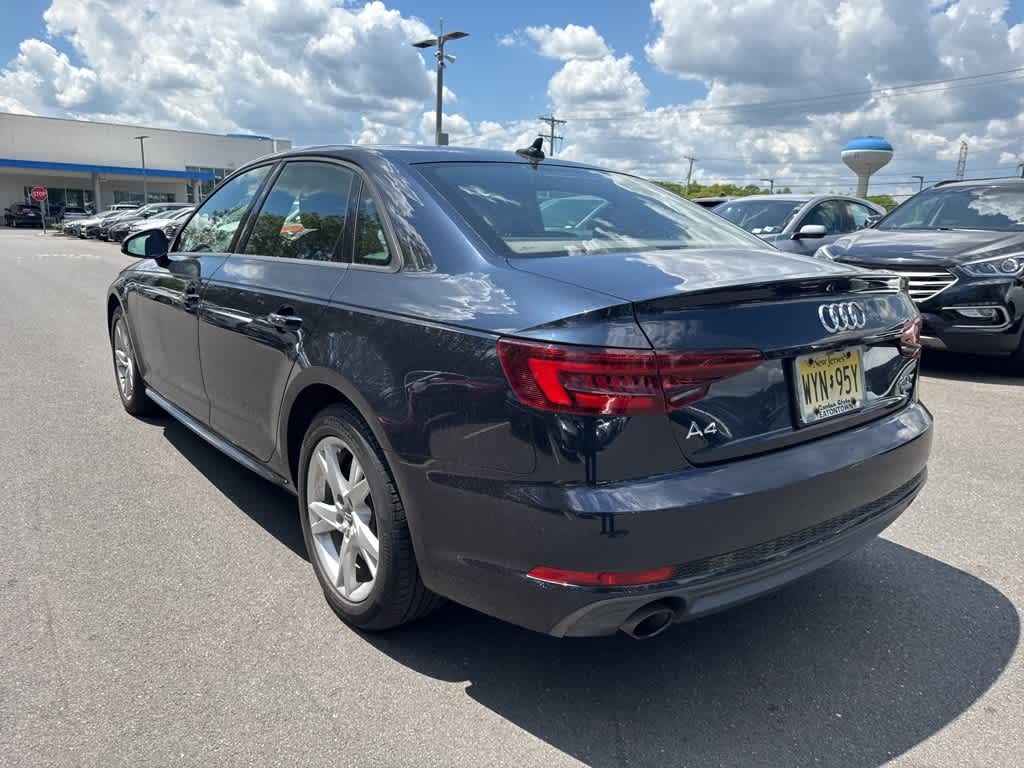 2018 Audi A4 Premium 8