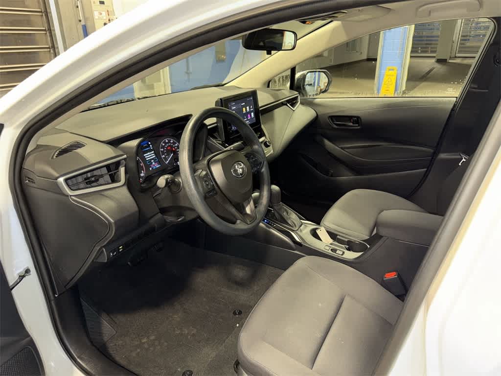 Thumbnail: 2023 Toyota Corolla - 27