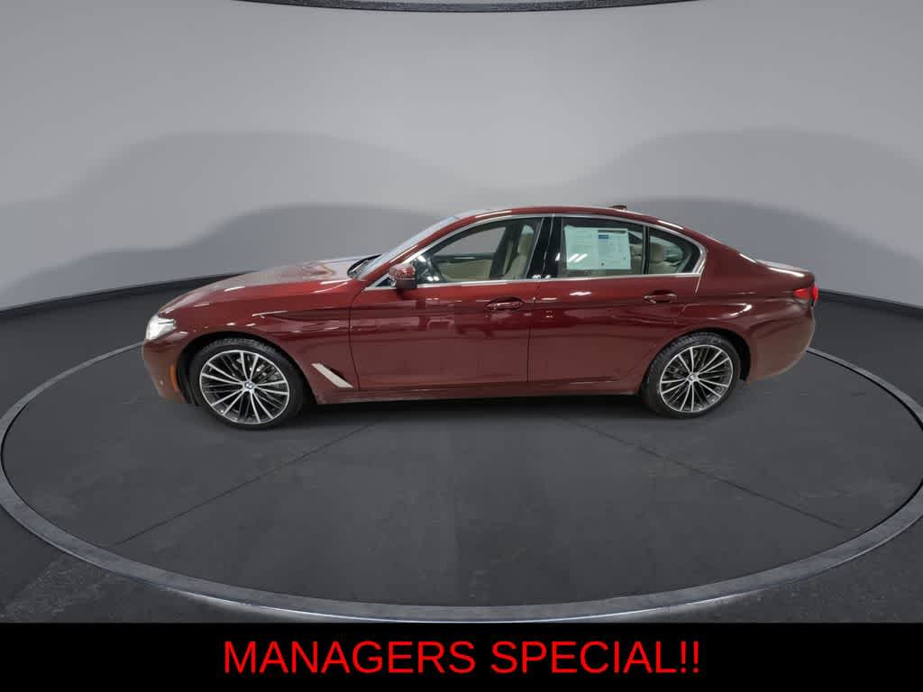 Thumbnail: 2023 BMW 5 Series - 5