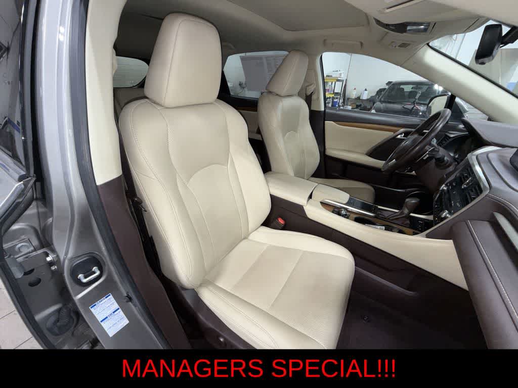 Thumbnail: 2020 Lexus RX - 16