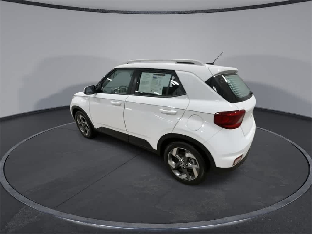 Thumbnail: 2023 Hyundai Venue - 6