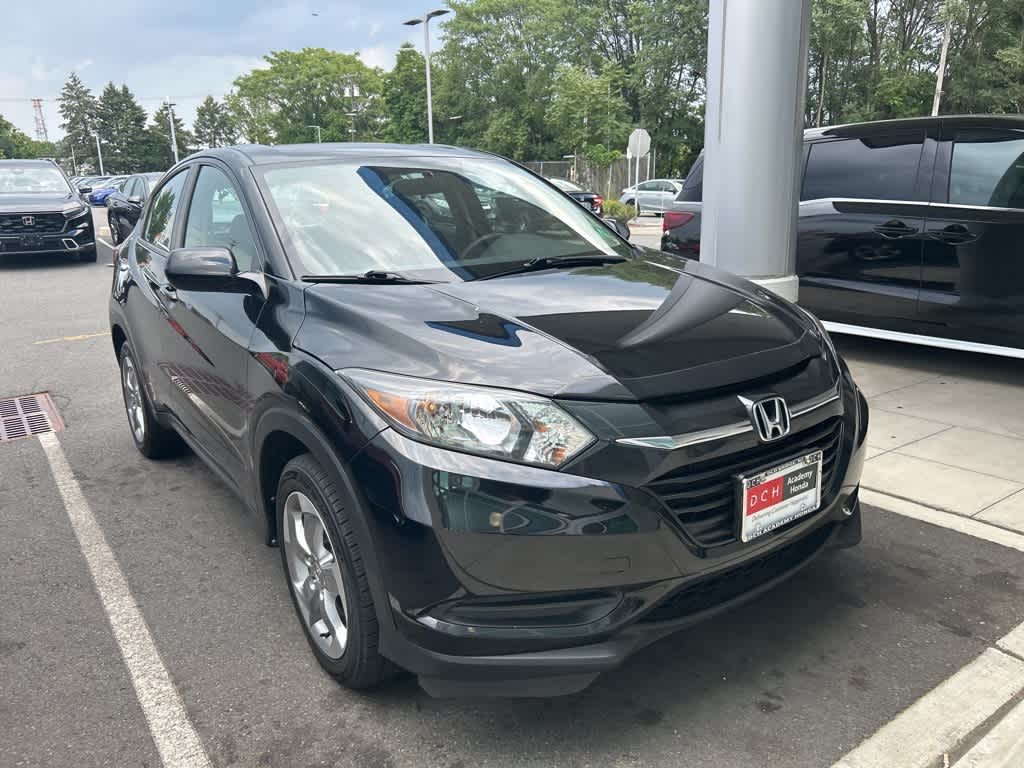 Thumbnail: 2018 Honda HR-V - 3