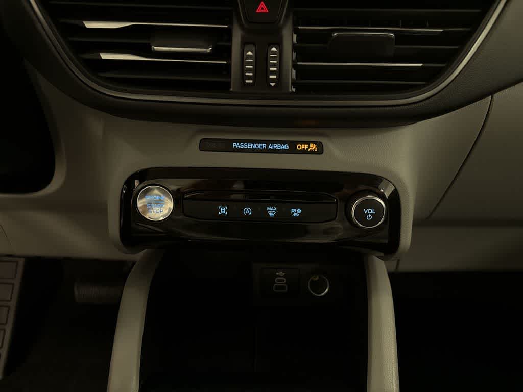 Thumbnail: 2025 Ford Escape - 22