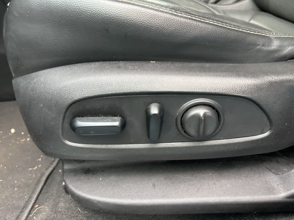 Thumbnail: 2017 GMC Acadia - 17