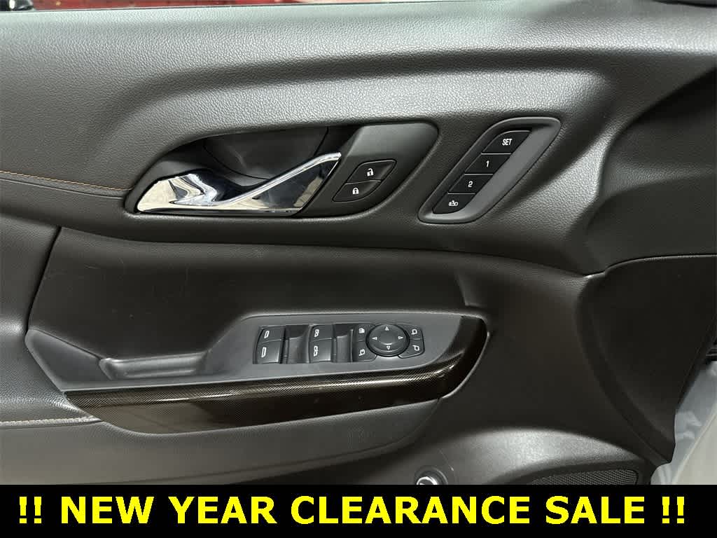 Thumbnail: 2022 GMC Acadia - 24