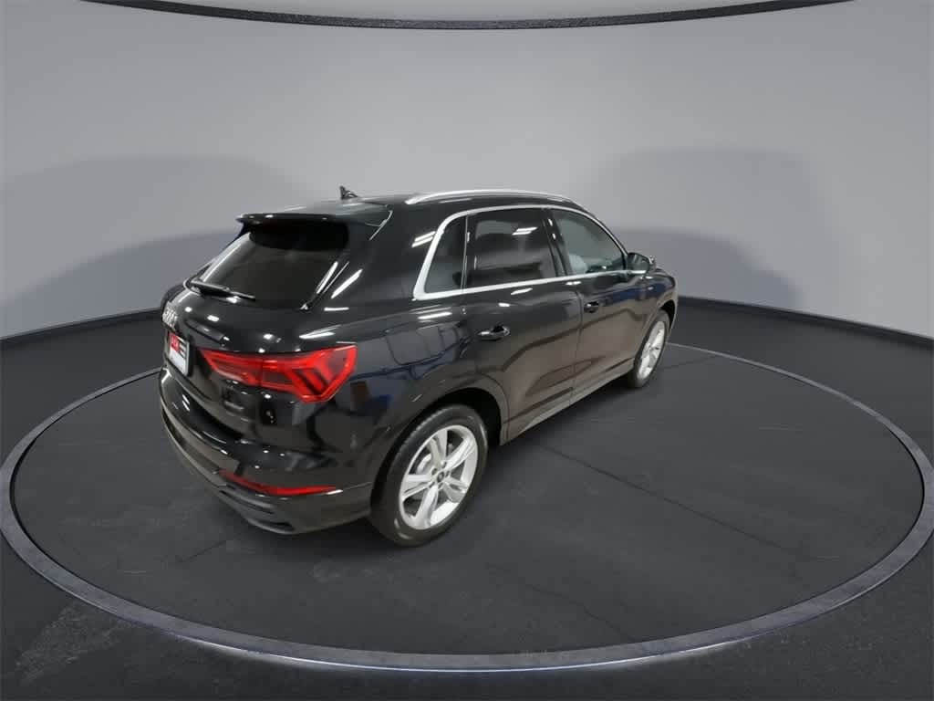 Thumbnail: 2024 Audi Q3 - 8