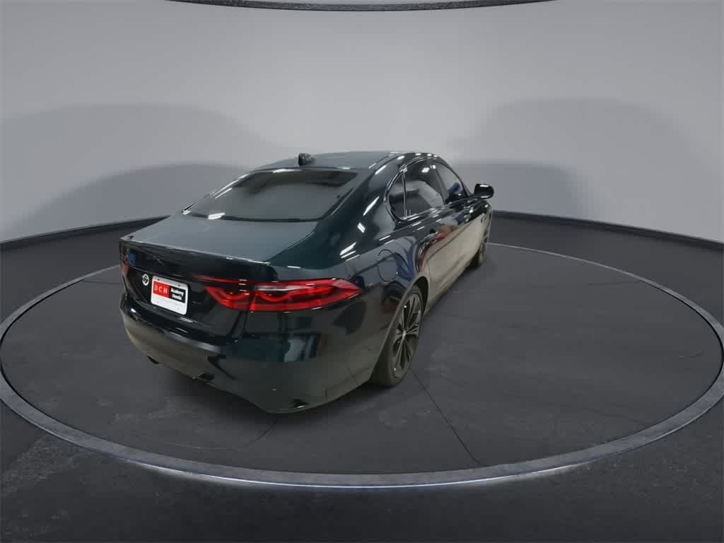 Thumbnail: 2024 Jaguar XF - 8