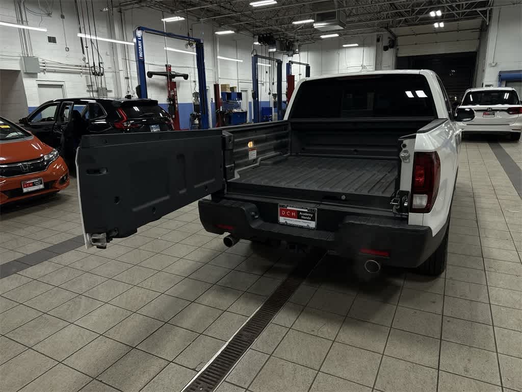 Thumbnail: 2023 Honda Ridgeline - 26