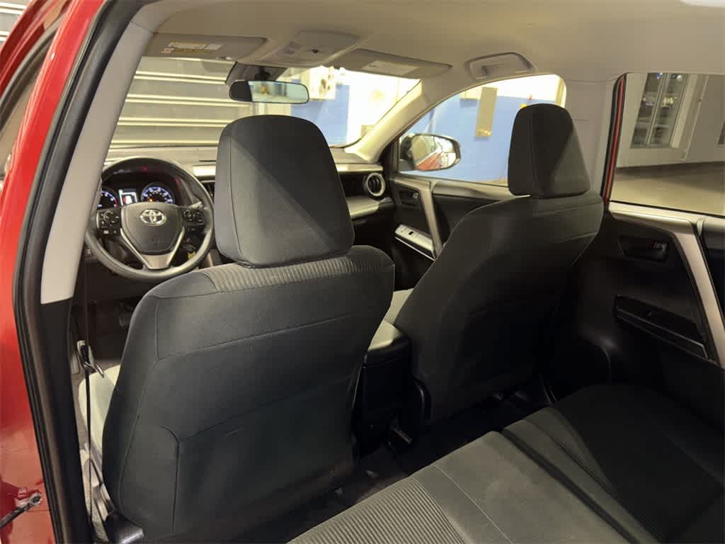 Thumbnail: 2017 Toyota RAV4 - 26