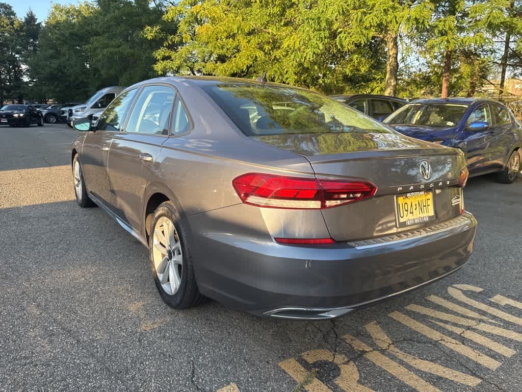 Thumbnail: 2021 Volkswagen Passat - 4