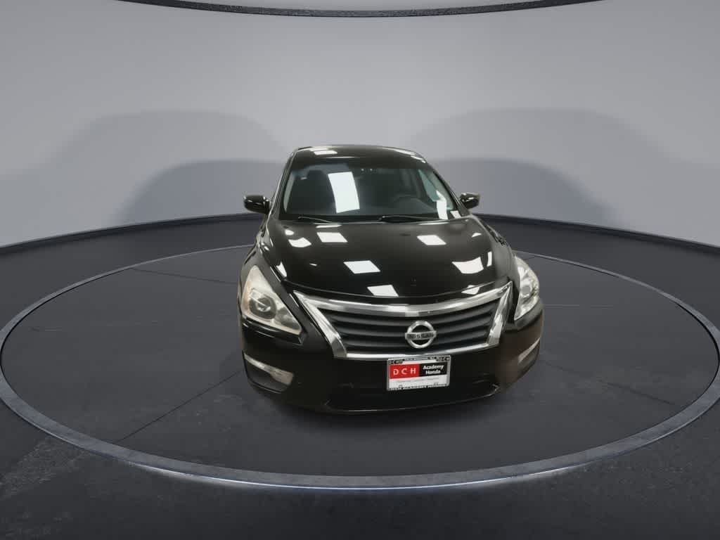 Thumbnail: 2015 Nissan Altima - 3