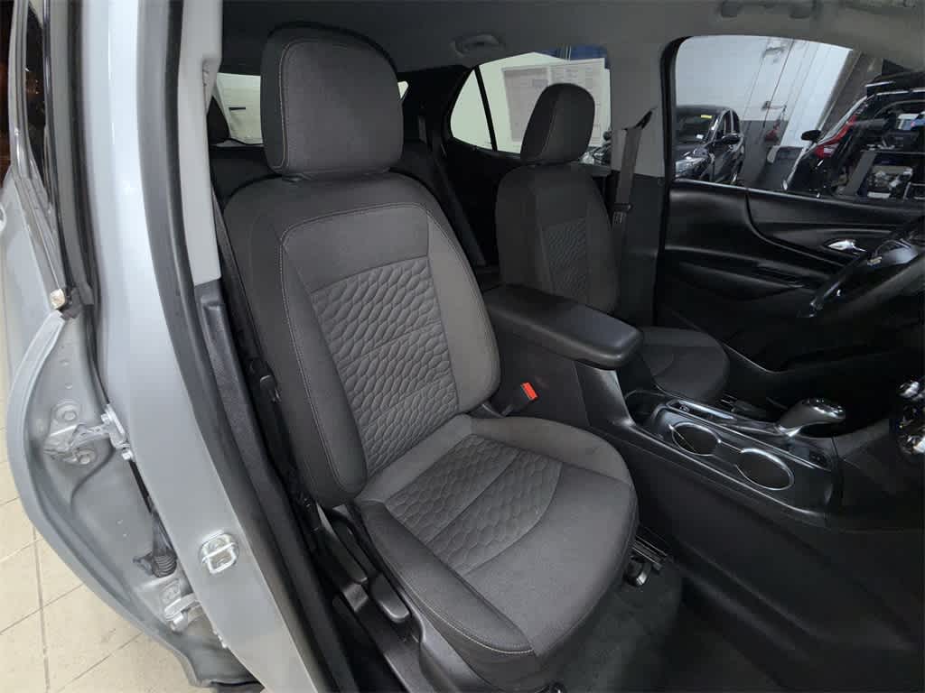 Thumbnail: 2019 Chevrolet Equinox - 16