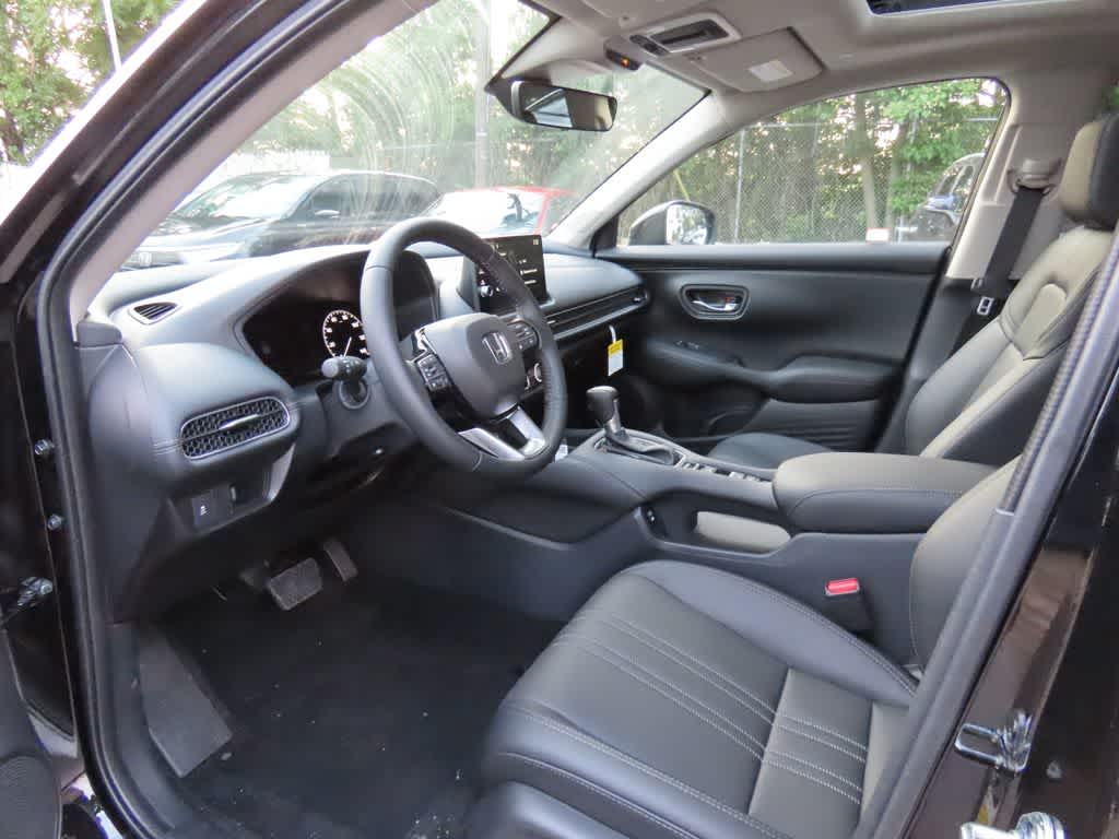 Thumbnail: 2027 Honda HR-V - 2