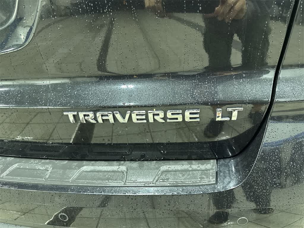 2015 Chevrolet Traverse LT 27