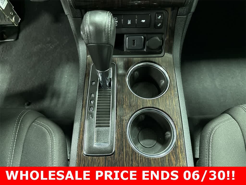 Thumbnail: 2015 Chevrolet Traverse - 33