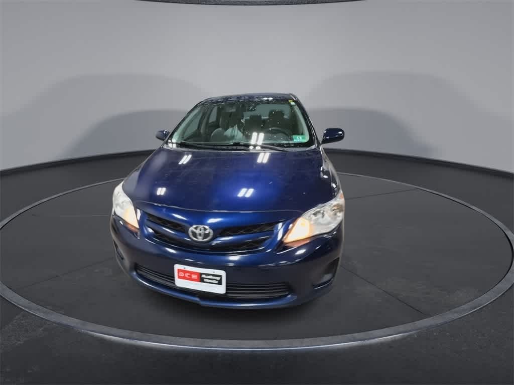 Thumbnail: 2012 Toyota Corolla - 9