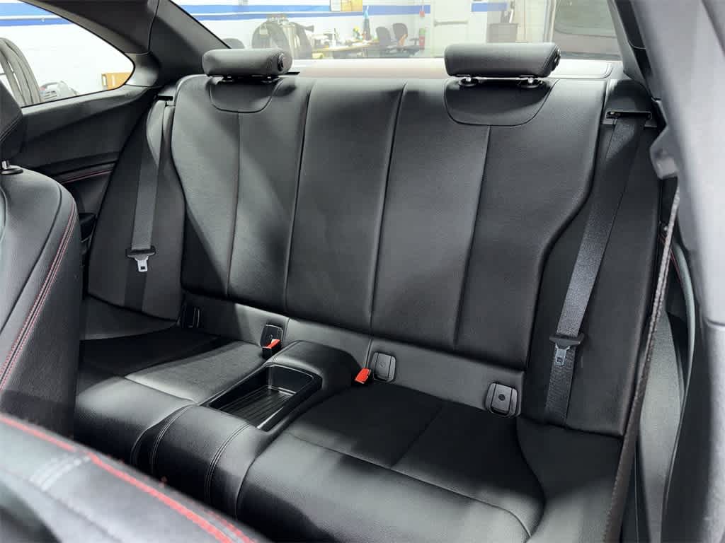 Thumbnail: 2016 BMW 2 Series - 17