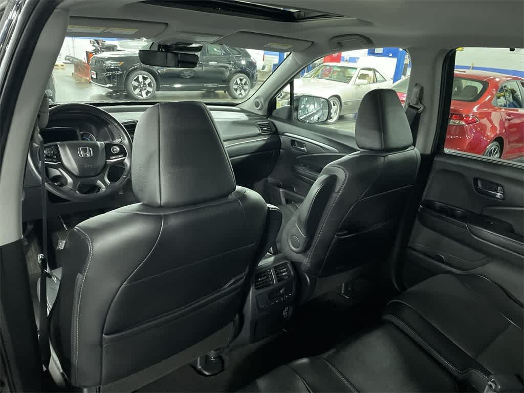 Thumbnail: 2021 Honda Pilot - 30