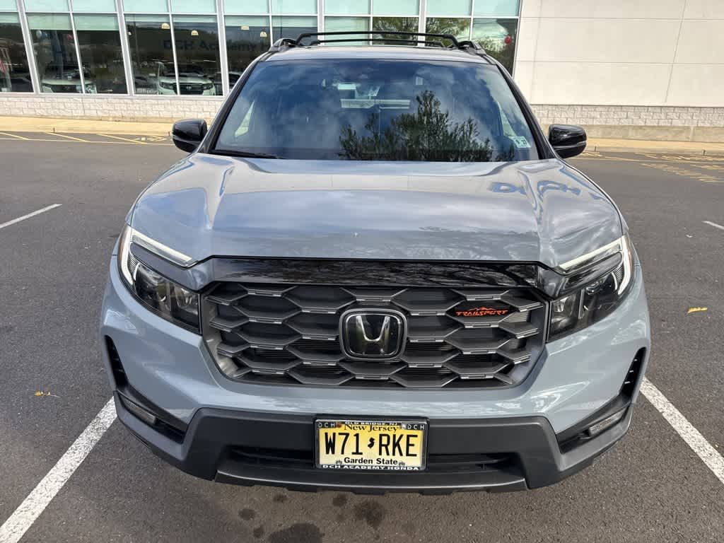 Thumbnail: 2022 Honda Passport - 6