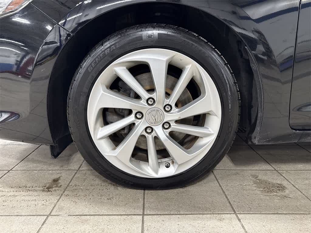 Thumbnail: 2017 Acura ILX - 10