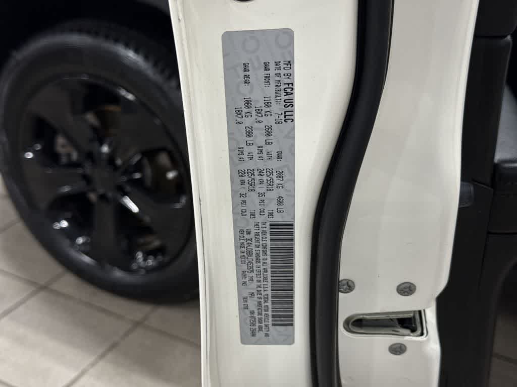 Thumbnail: 2018 Jeep Compass - 14