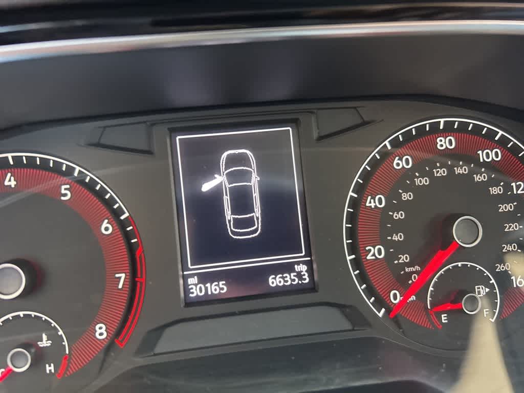 Thumbnail: 2019 Volkswagen Jetta - 19