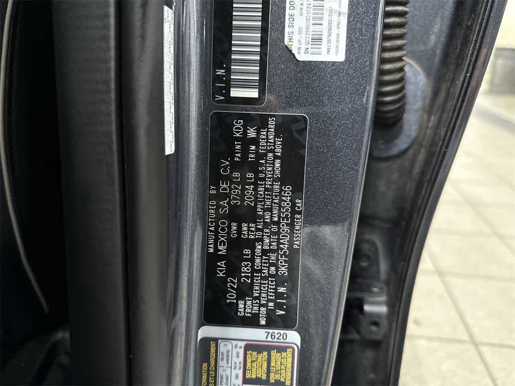 Thumbnail: 2023 Kia Forte - 14