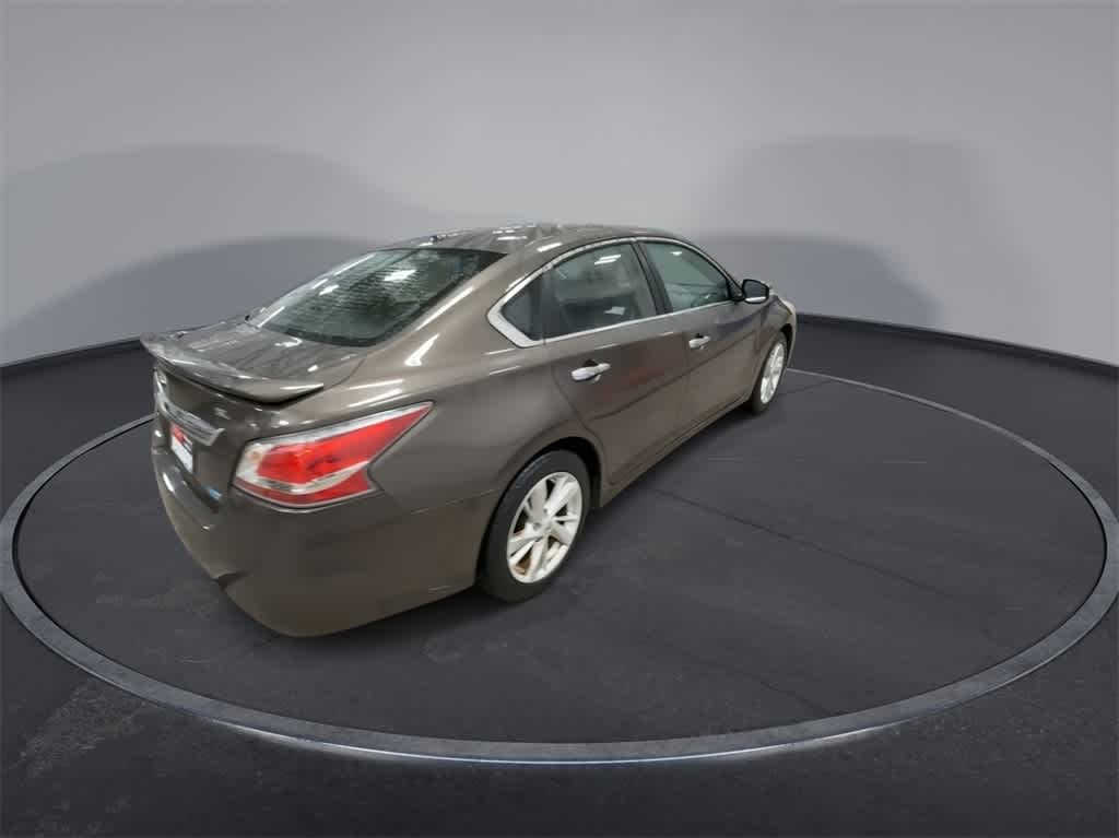 Thumbnail: 2014 Nissan Altima - 8