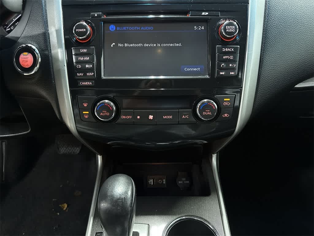 Thumbnail: 2014 Nissan Altima - 22