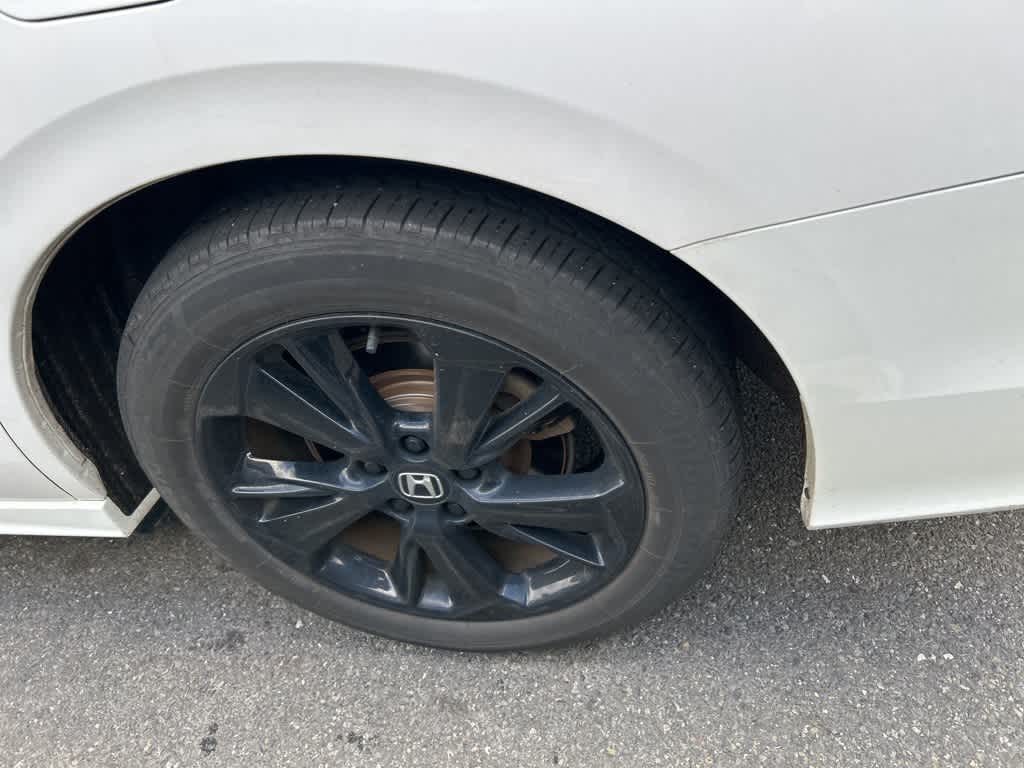 Thumbnail: 2023 Honda Odyssey - 11