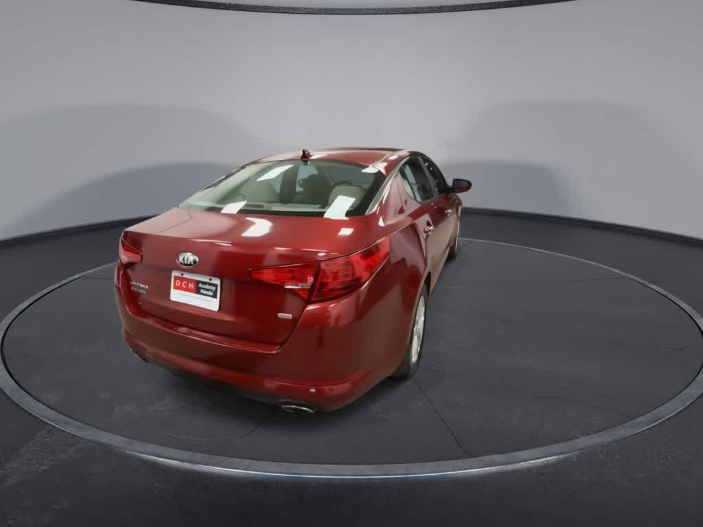 Thumbnail: 2013 Kia Optima - 8