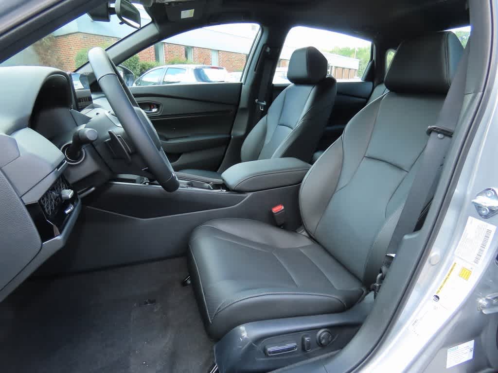 2025 Honda Accord Sport-L 12