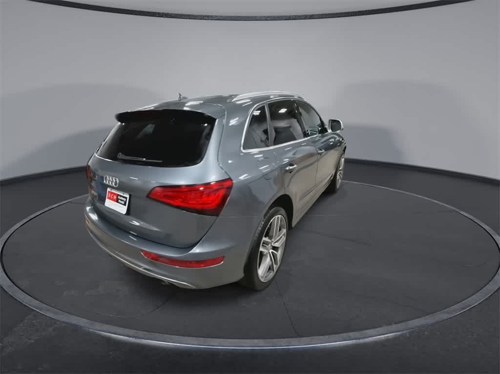 Thumbnail: 2015 Audi SQ5 - 8