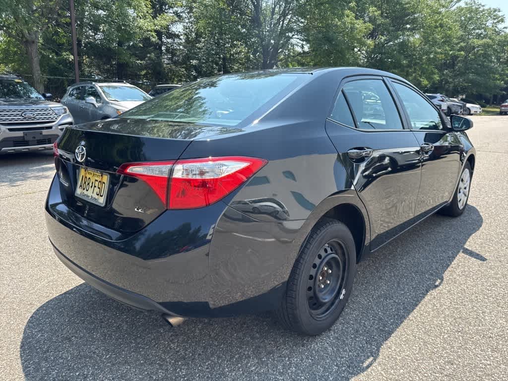 Thumbnail: 2015 Toyota Corolla - 4