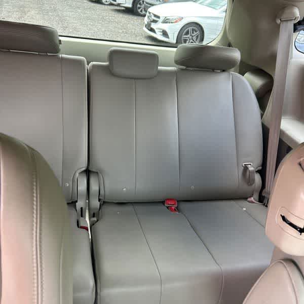 Thumbnail: 2020 Toyota Sienna - 21