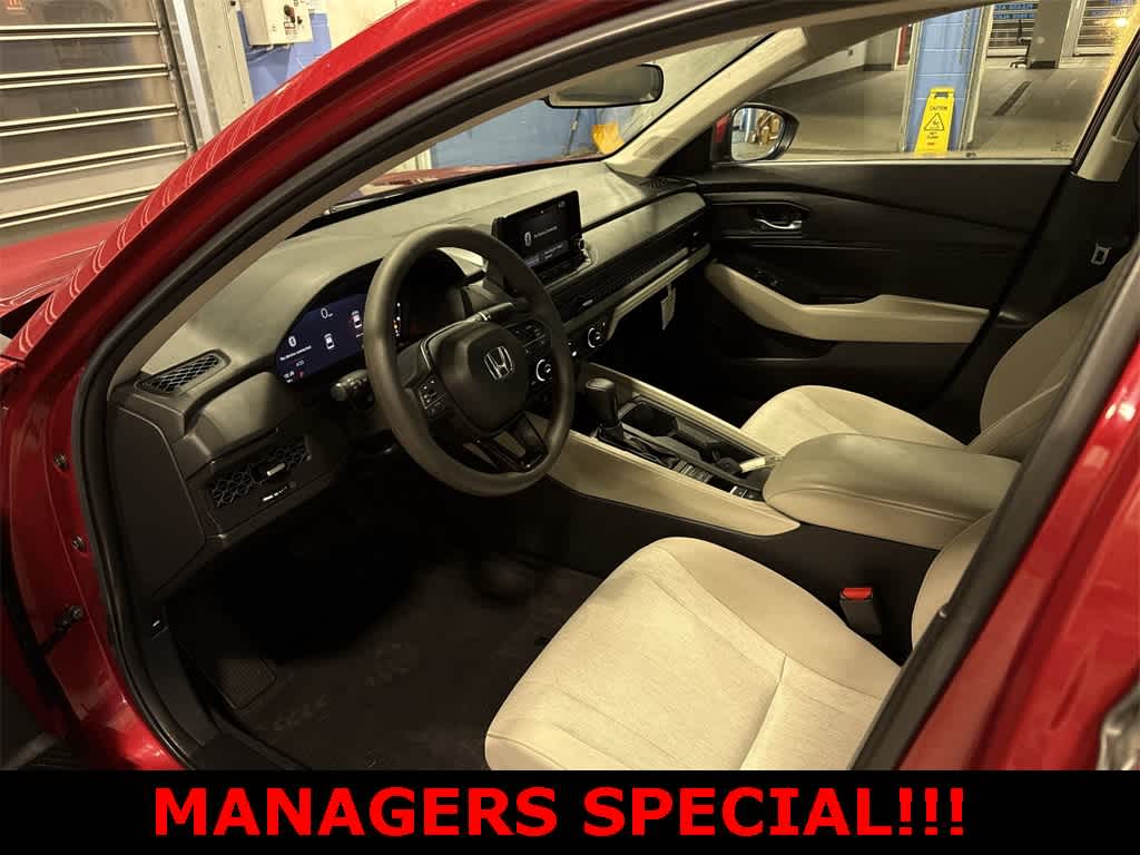 Thumbnail: 2023 Honda Accord - 28