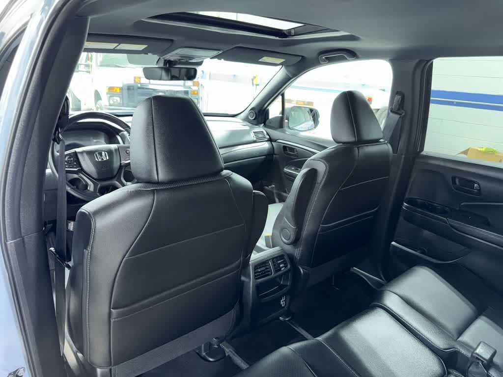 Thumbnail: 2023 Honda Passport - 28