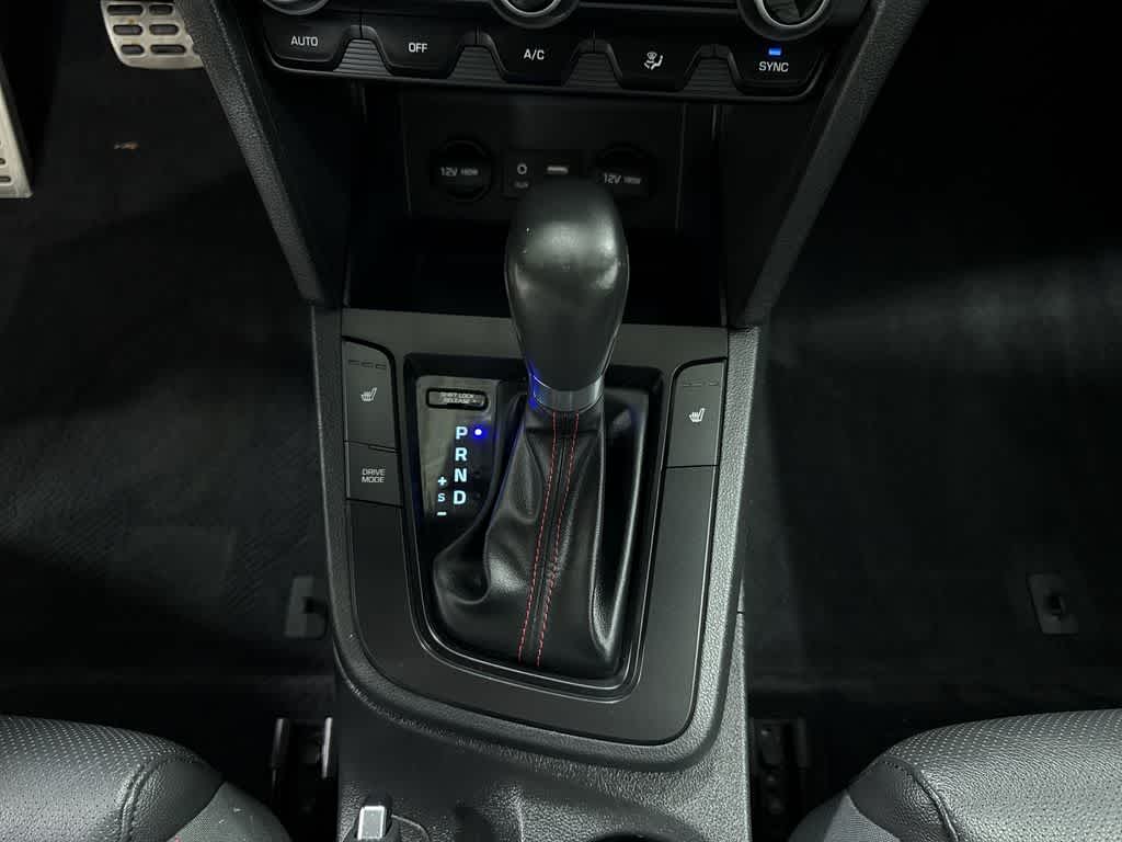 Thumbnail: 2019 Hyundai Elantra - 32