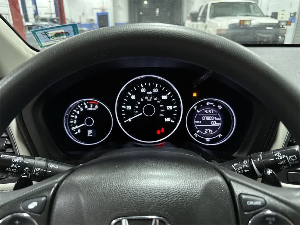 Thumbnail: 2018 Honda HR-V - 32