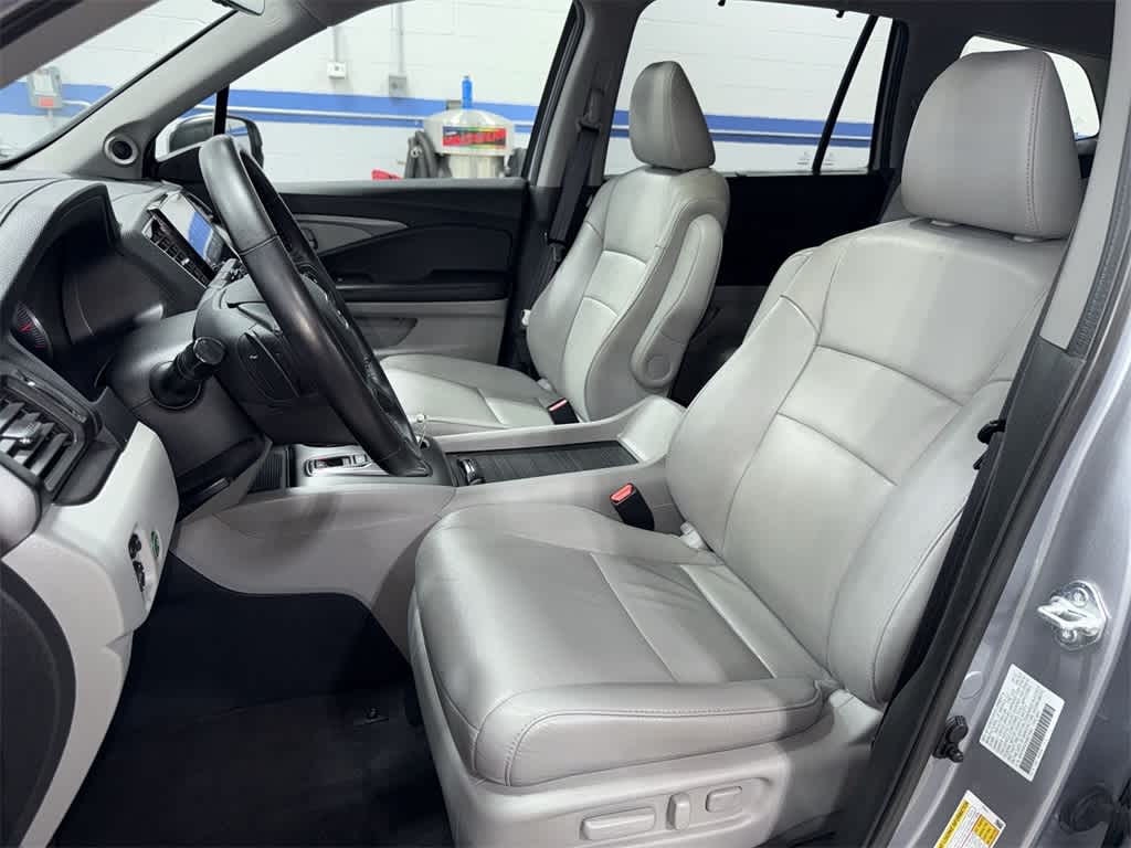 Thumbnail: 2022 Honda Pilot - 14