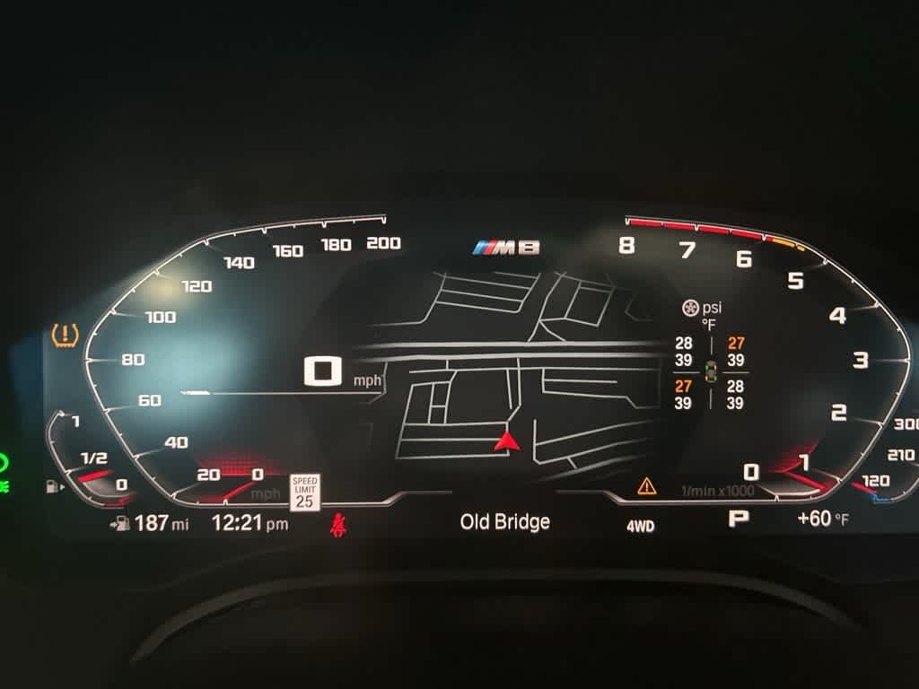 Thumbnail: 2023 BMW M8 - 21