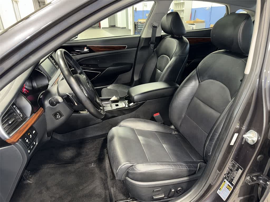 Thumbnail: 2018 Kia Cadenza - 14