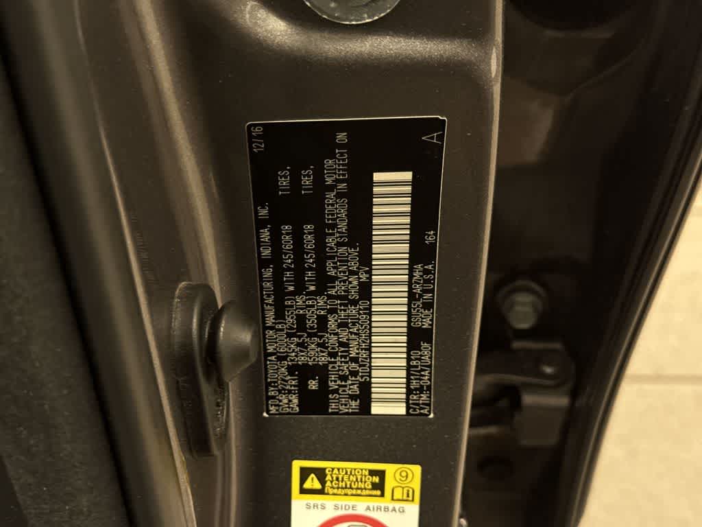 Thumbnail: 2017 Toyota Highlander - 14